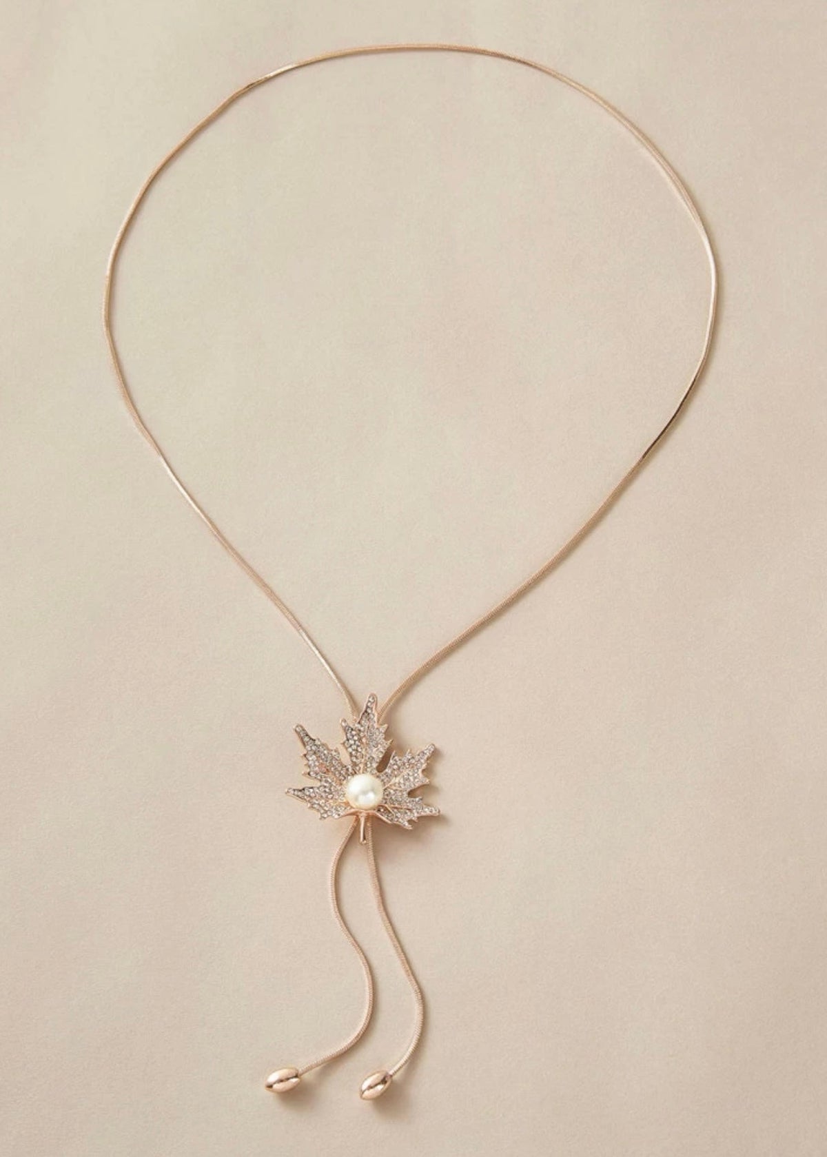 1pc Rhinestone & Faux Pearl Maple Leaf Charm Necklace - Mia & Jon