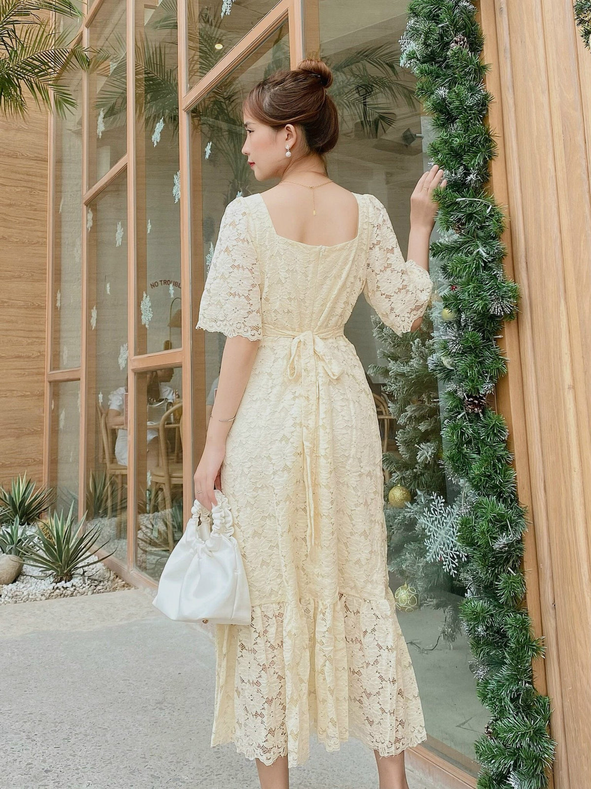 MJD017 Flutter Sleeve Mermaid Hem Midi Dress - Mia & Jon