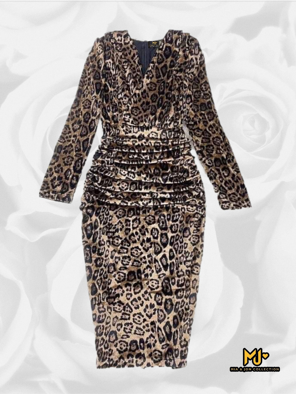 MJV1790 V- Neck Long Sleeve Velvet Body-Con Cocktail Party Dress - Mia & Jon