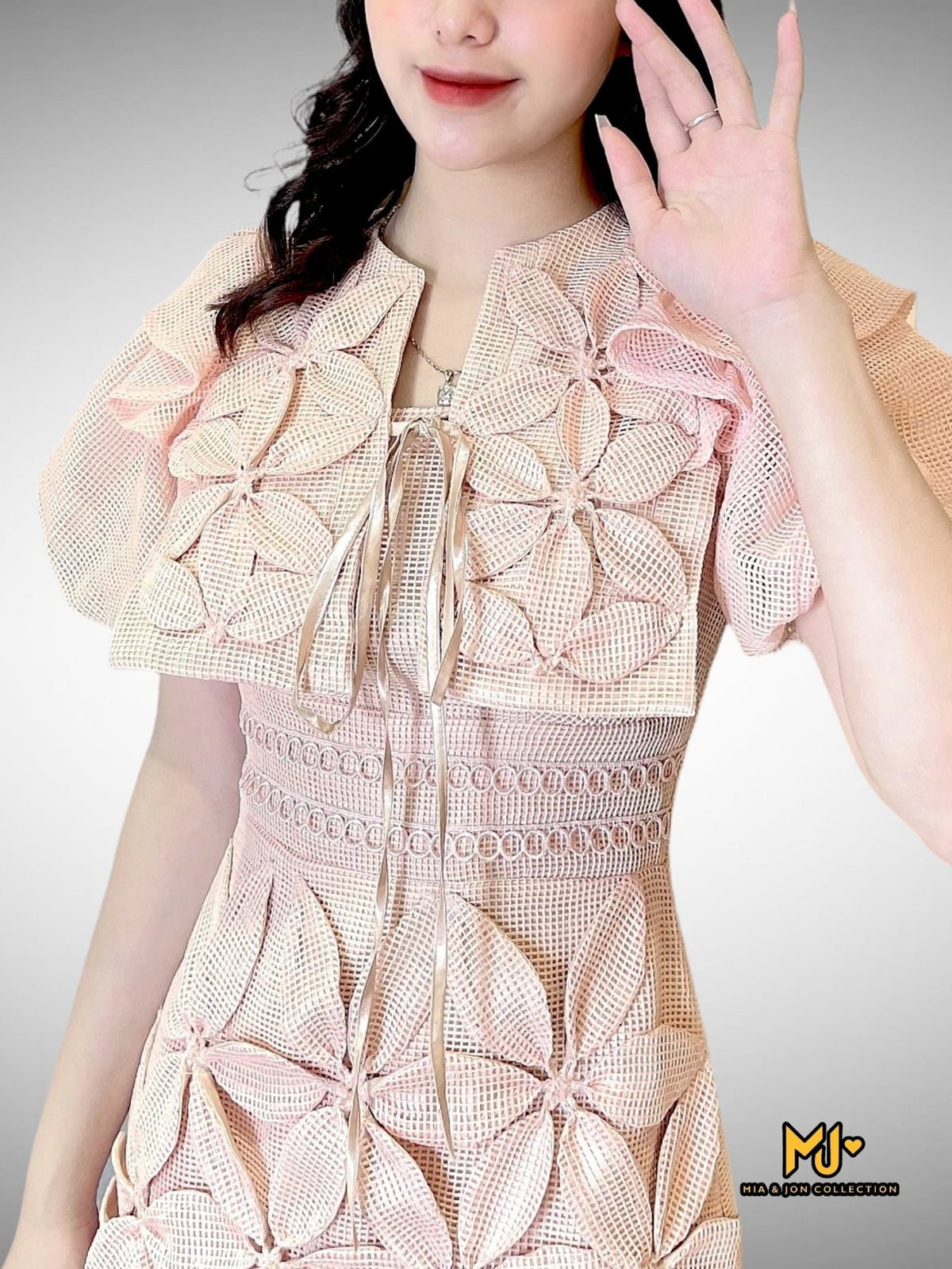 Sunflower Dress - Mia & Jon