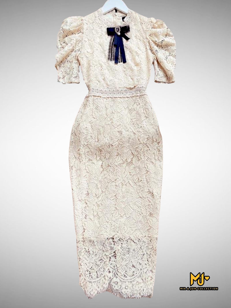 V1890 Puff Sleeve Bodycon Lace Dress - Mia & Jon